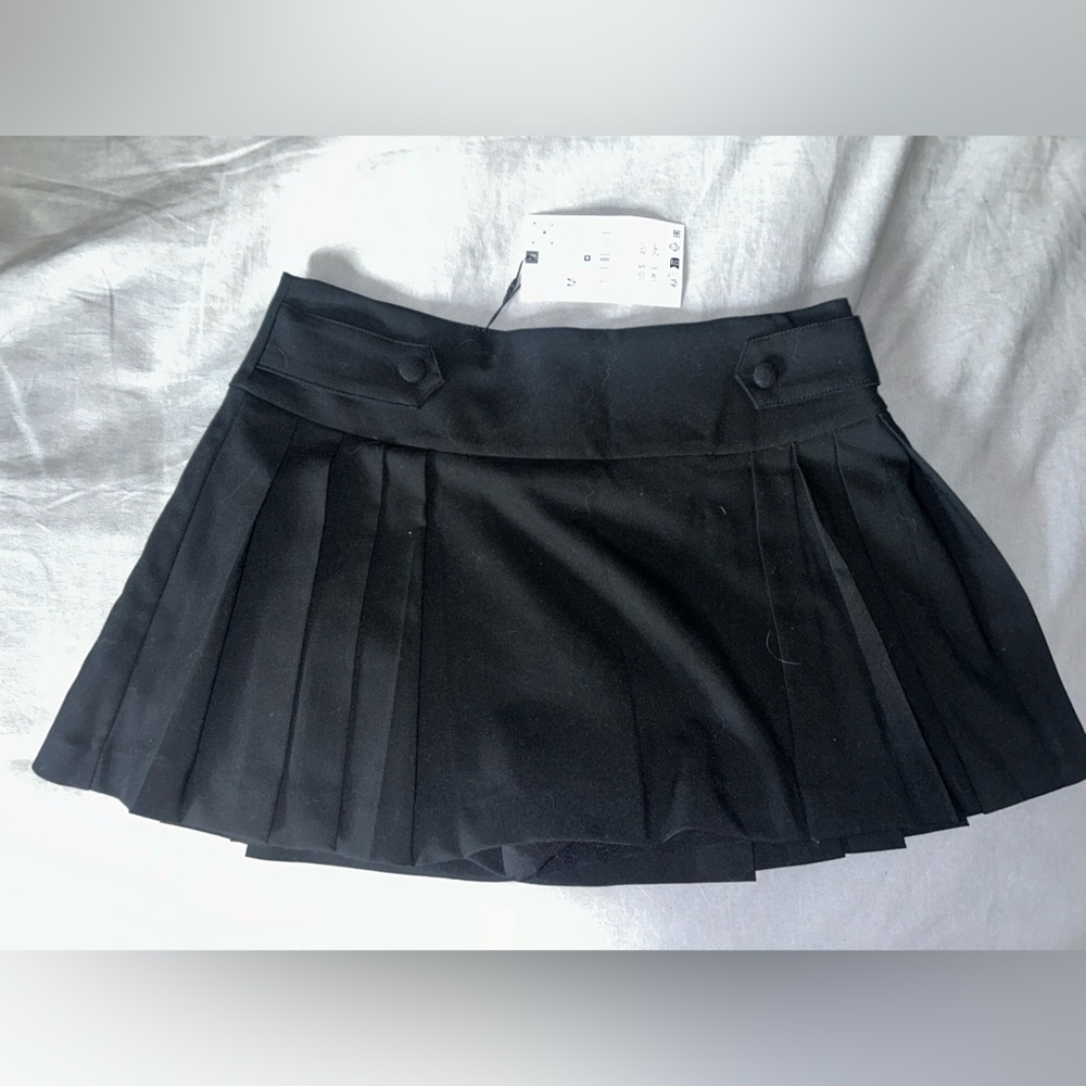 Zara black mini skort